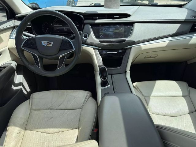 Vehicle image 12 of 28
