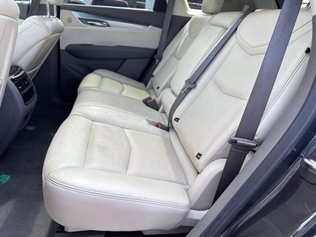 Vehicle image 8 of 28