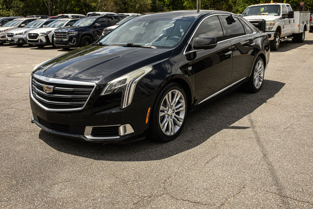 2018 Cadillac XTS Luxury Image 1 of 24