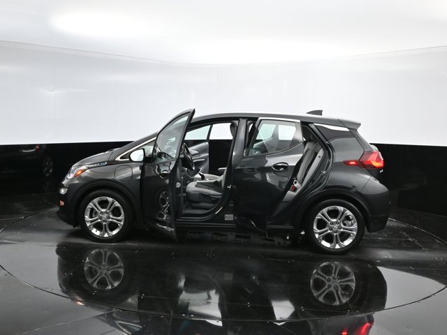 Vehicle image 27 of 41