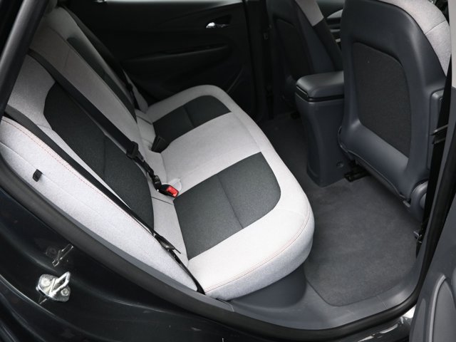 Vehicle image 37 of 41