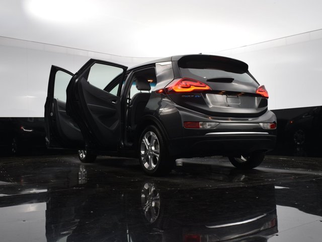 Vehicle image 30 of 41