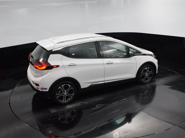 Vehicle image 17 of 41