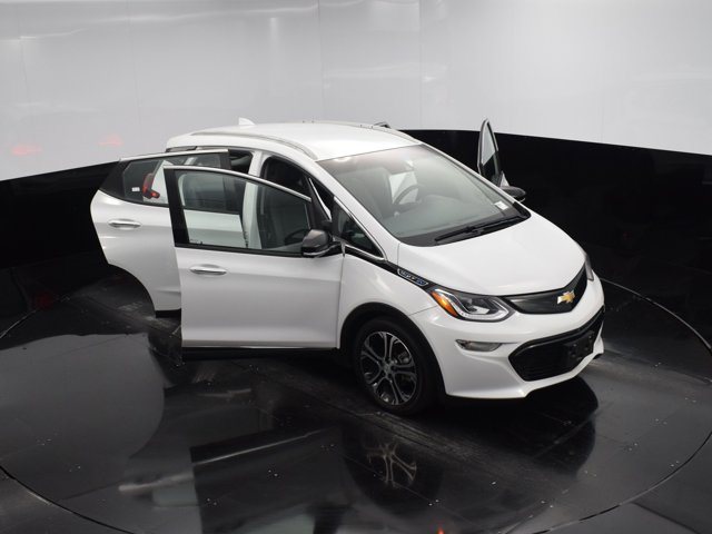 Vehicle image 9 of 41