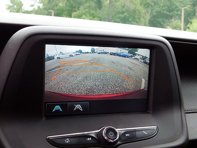 Vehicle image 10 of 19