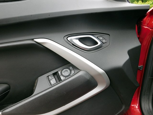 Vehicle image 12 of 19