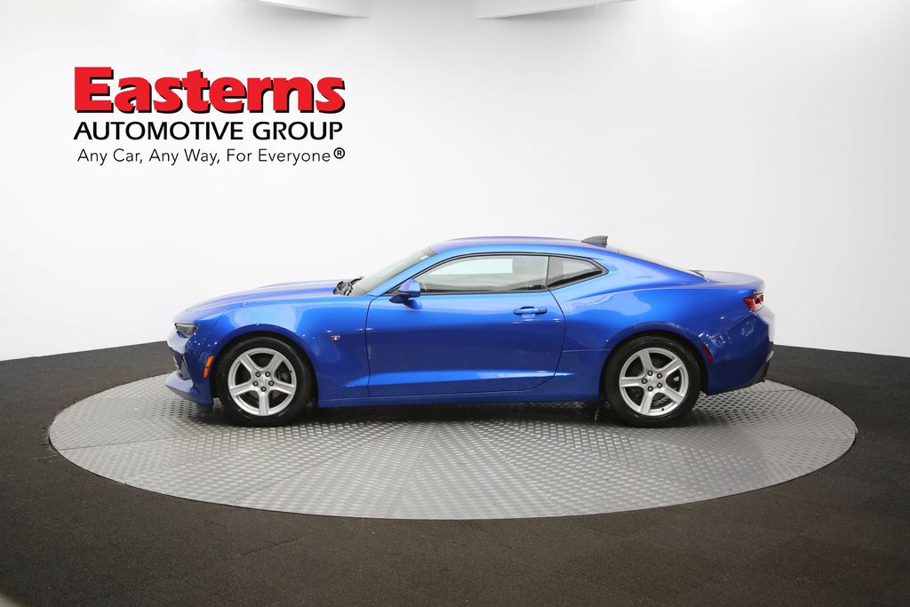 Vehicle image 34 of 59