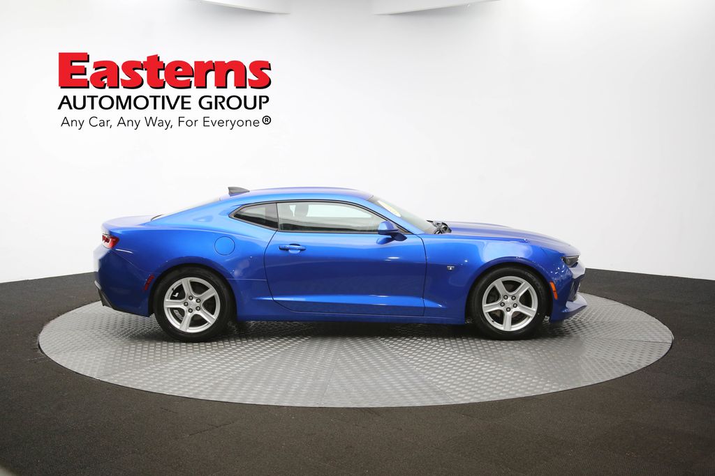 Vehicle image 17 of 59
