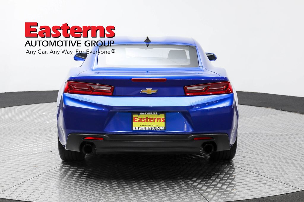 Vehicle image 26 of 59
