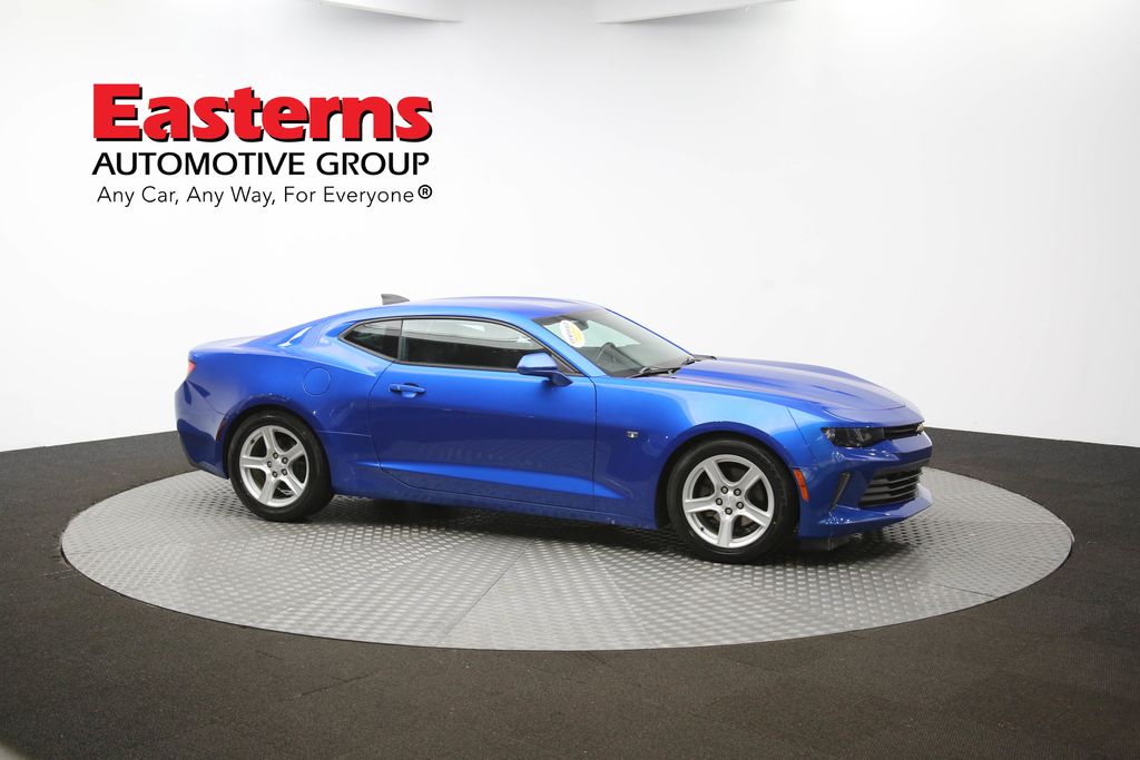 Vehicle image 12 of 59