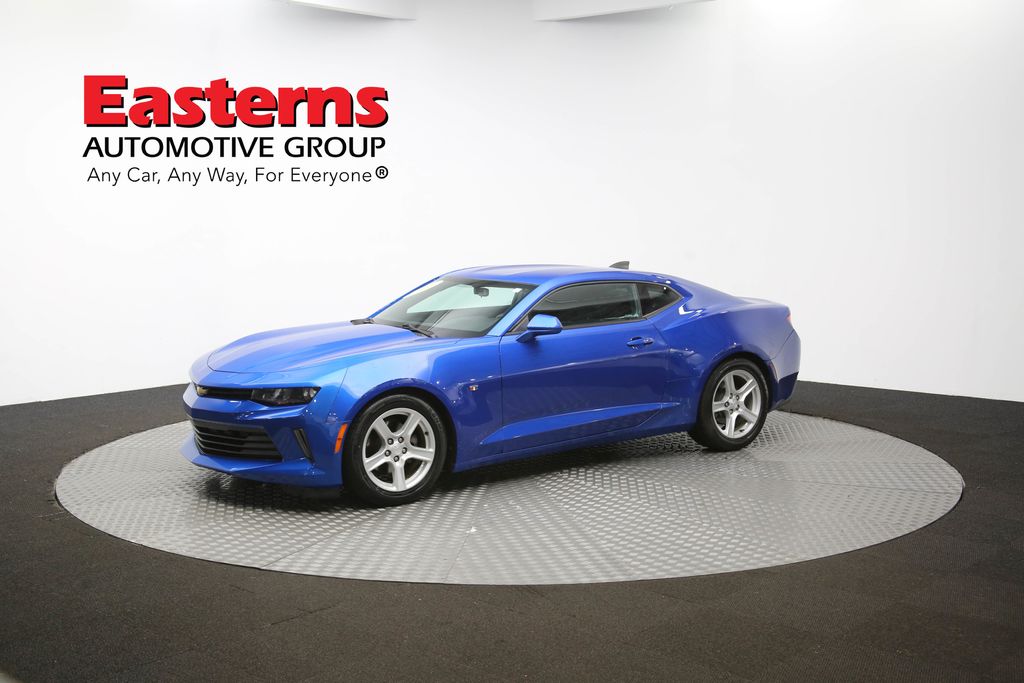 Vehicle image 5 of 59