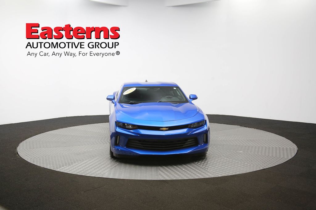 Vehicle image 9 of 59