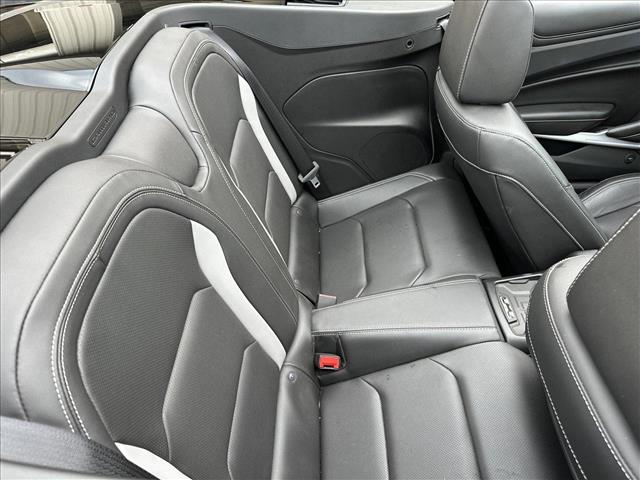Vehicle image 12 of 25