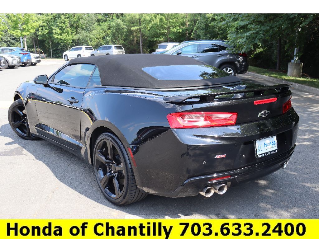 Vehicle image 6 of 33