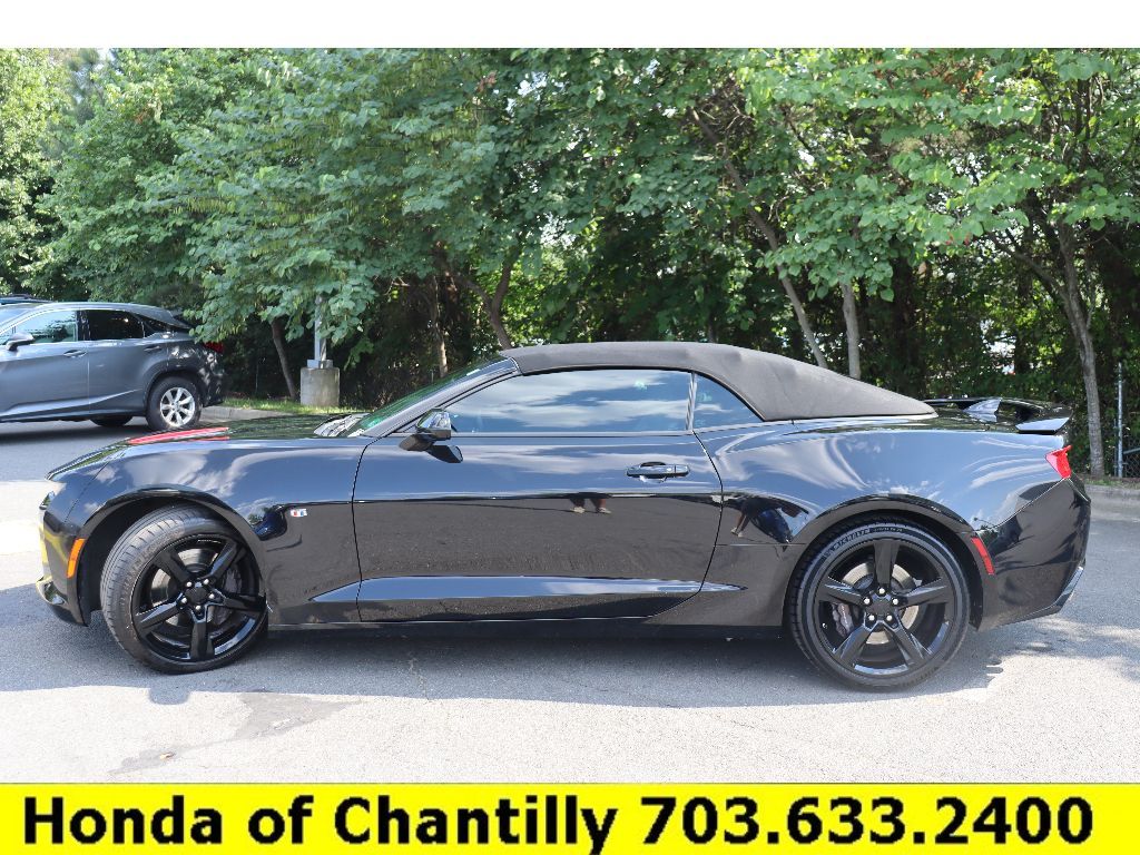 Vehicle image 7 of 33