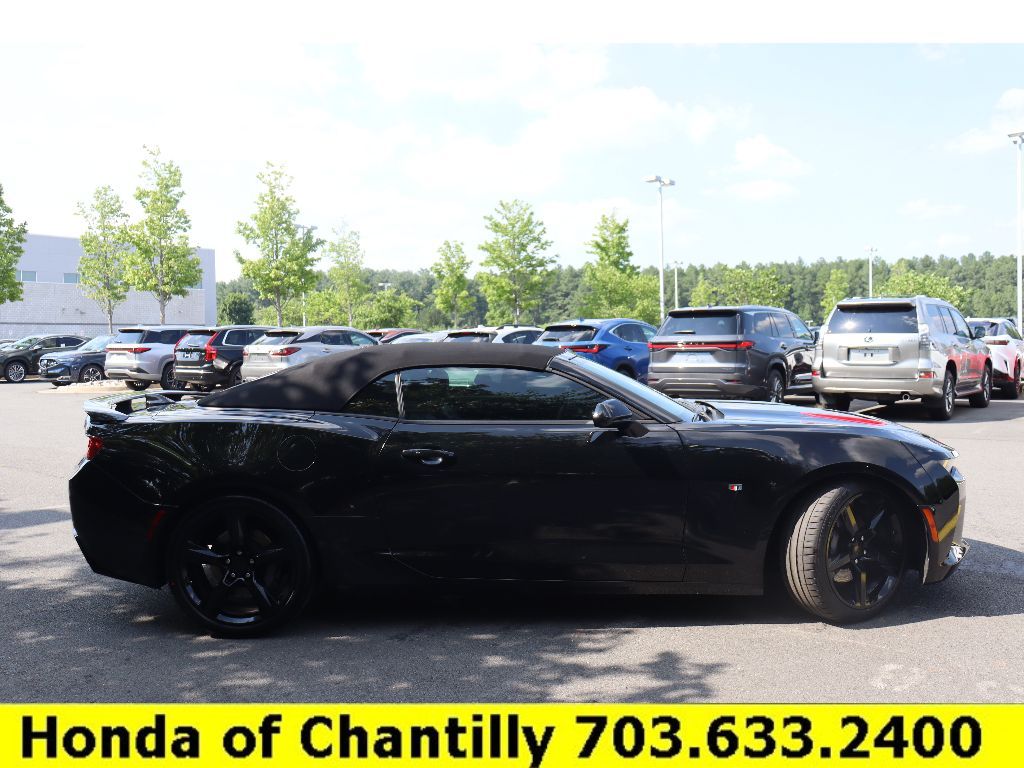 Vehicle image 3 of 33