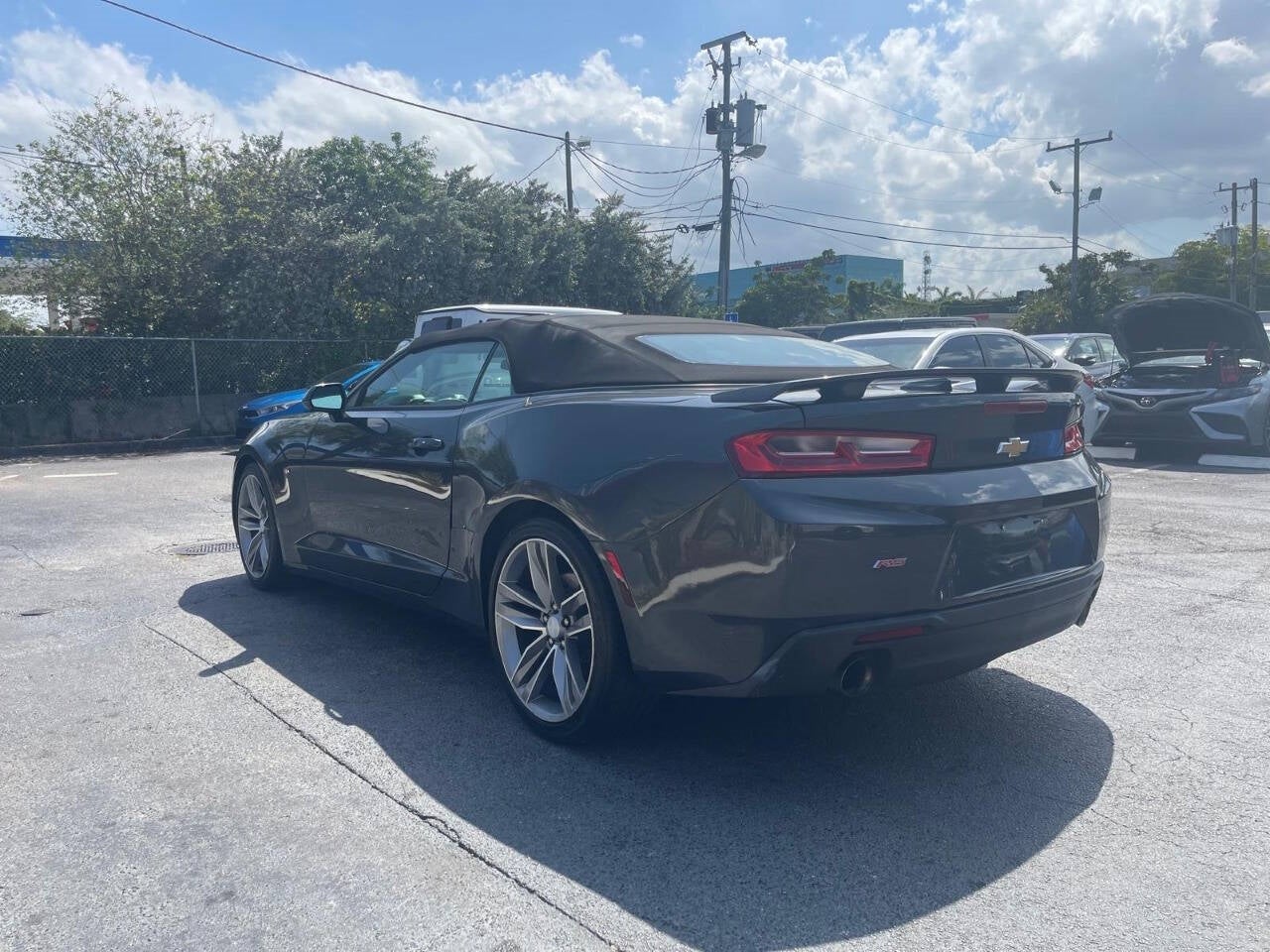 Vehicle image 13 of 39