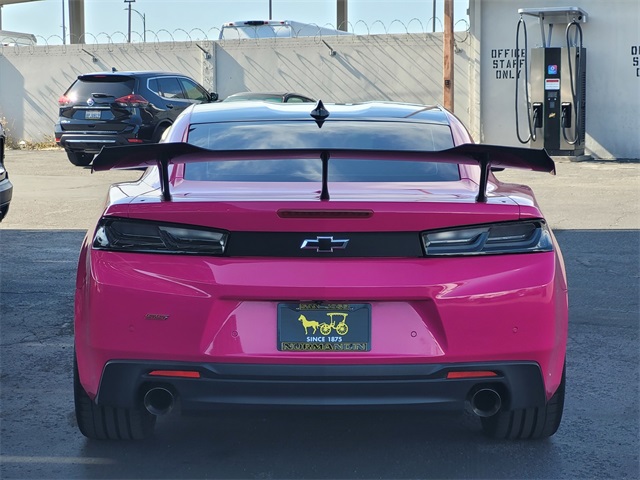 Vehicle image 4 of 20