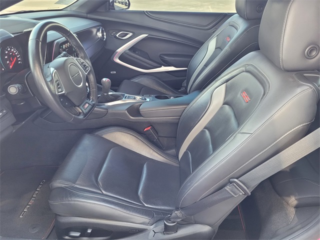 Vehicle image 16 of 20