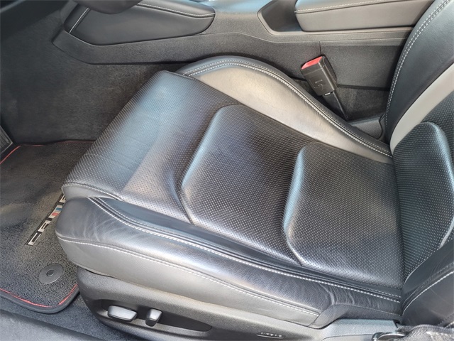 Vehicle image 17 of 20