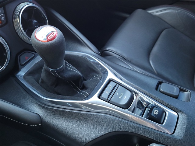 Vehicle image 12 of 20