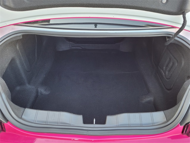 Vehicle image 19 of 20