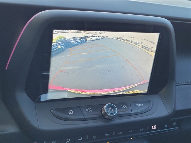 Vehicle image 10 of 20