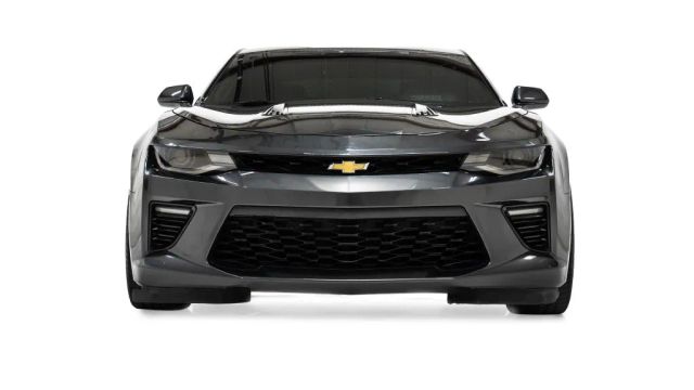 2018 Chevrolet Camaro 2SS Image 2 of 70