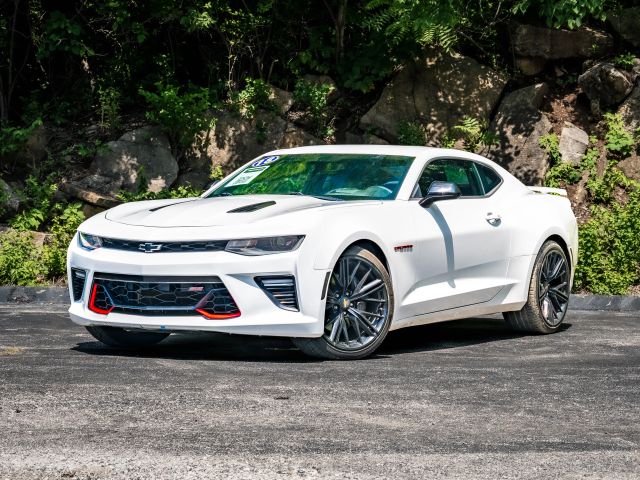 2018 Chevrolet Camaro 2SS Image 1 of 60