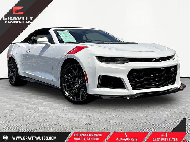 2018 Chevrolet Camaro ZL1 Image 2 of 32