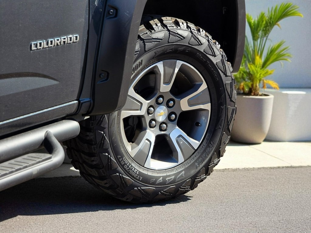 2018 Chevrolet Colorado Z71 Image 8 of 42