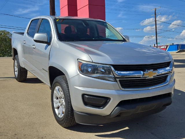 2018 Chevrolet Colorado LT Image 3 of 18