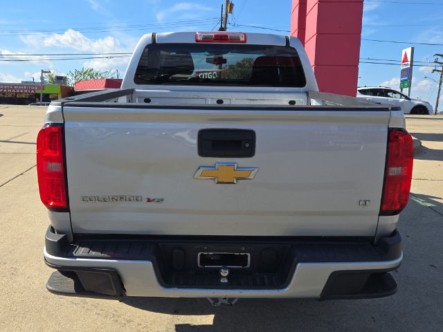 2018 Chevrolet Colorado LT Image 6 of 18