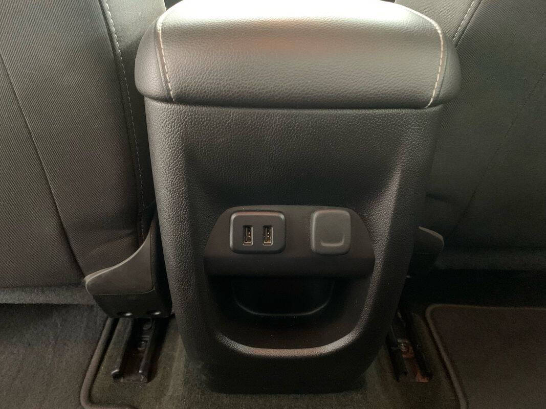 2018 Chevrolet Colorado LT Image 33 of 53