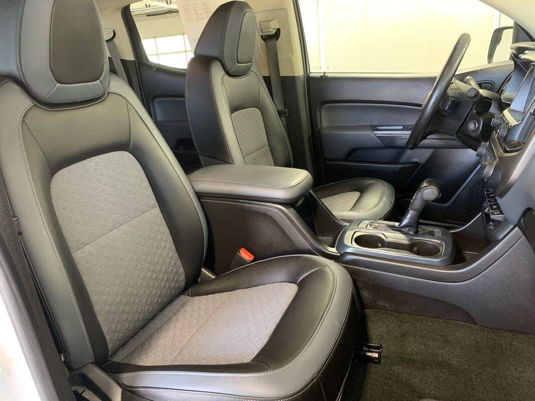 2018 Chevrolet Colorado Z71 Image 19 of 55