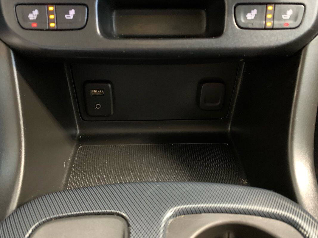 2018 Chevrolet Colorado Z71 Image 32 of 55