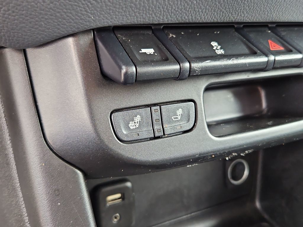 2018 Chevrolet Colorado Z71 Image 32 of 46