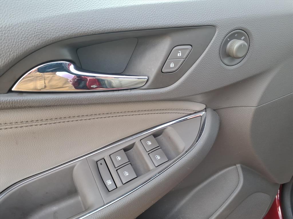 2018 Chevrolet Cruze Premier Image 19 of 28