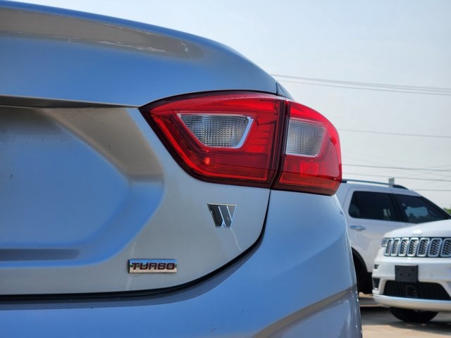 Vehicle image 19 of 26