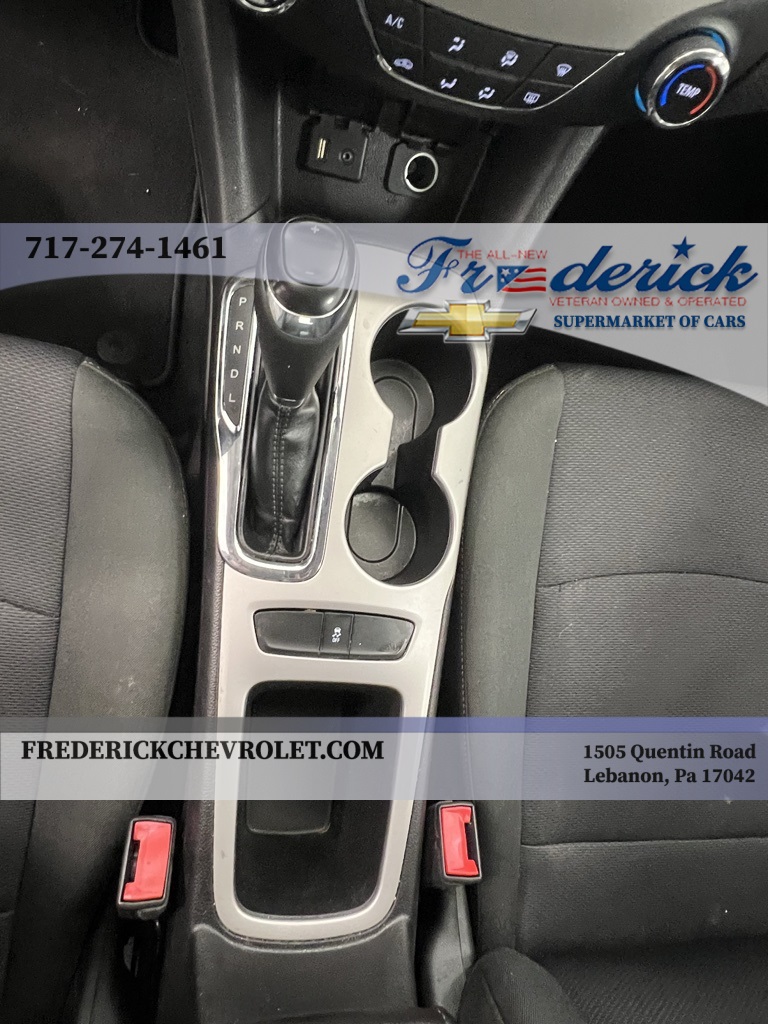 2018 Chevrolet Cruze LS Image 12 of 22