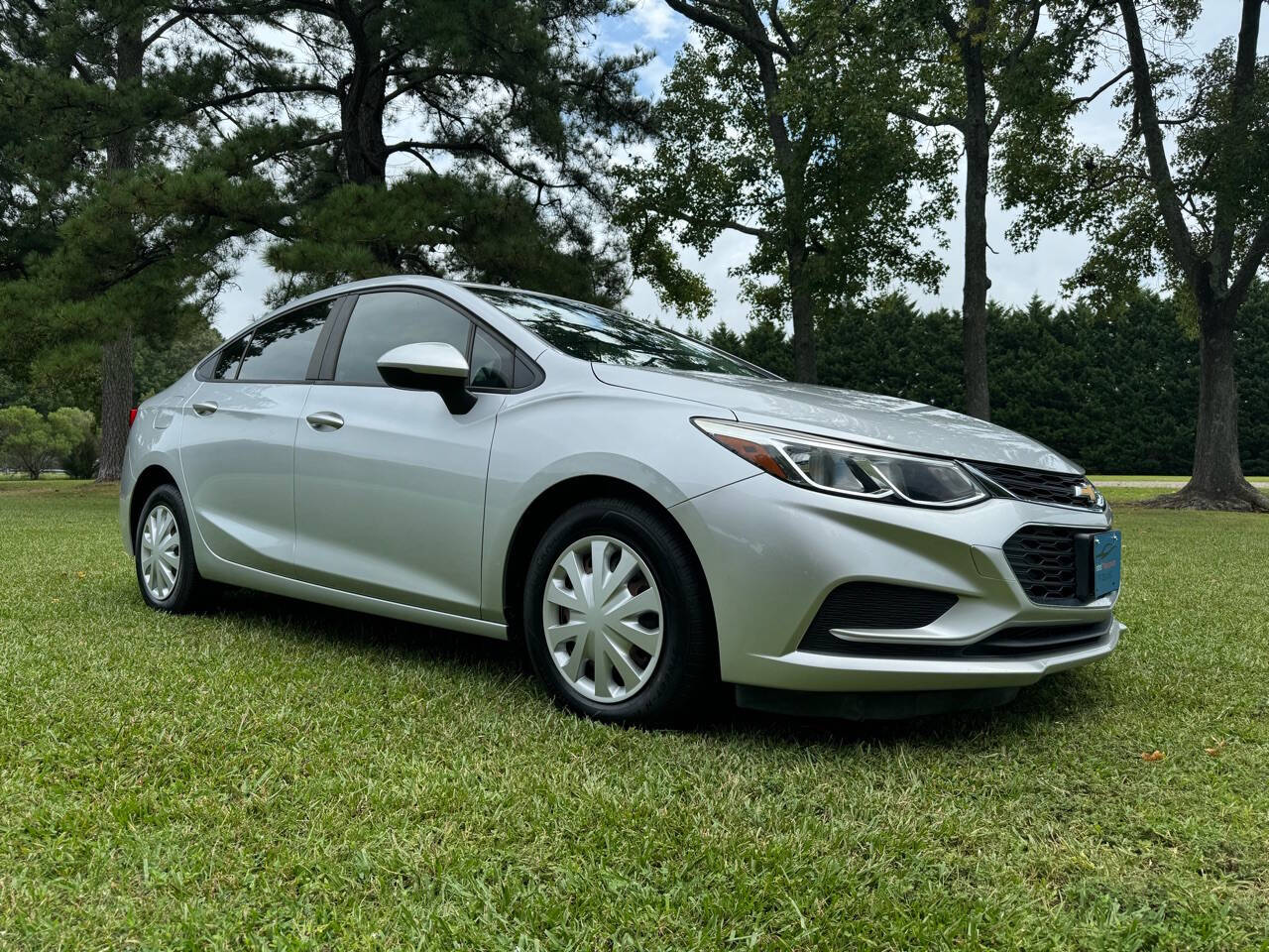 Vehicle image 5 of 23