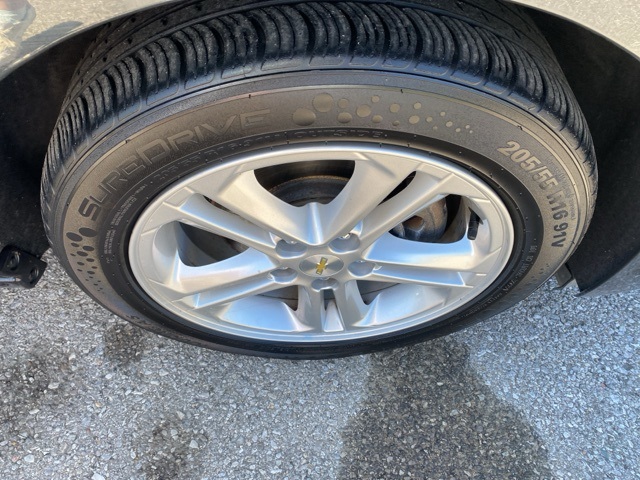 2018 Chevrolet Cruze LT Image 8 of 33