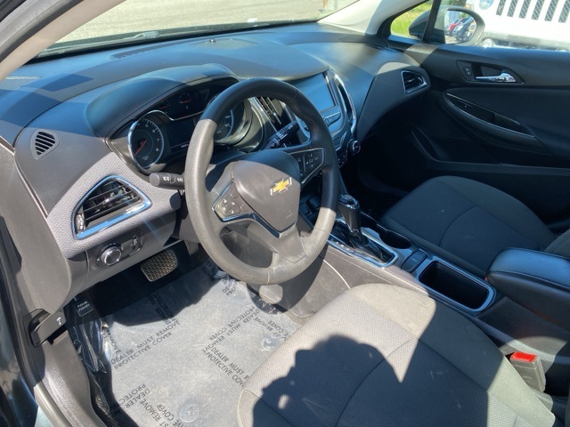 2018 Chevrolet Cruze LT Image 23 of 33