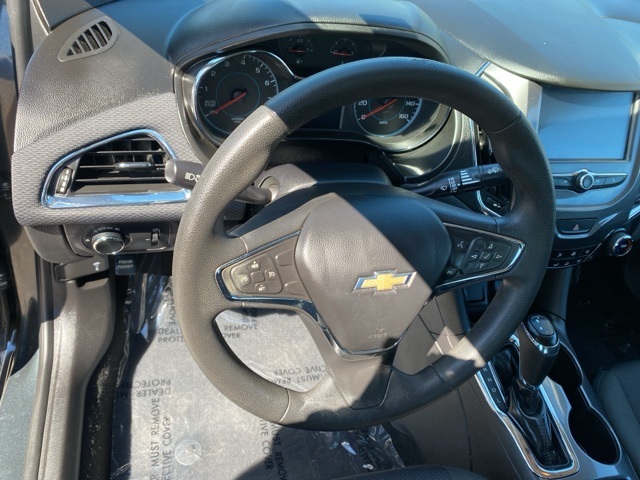 2018 Chevrolet Cruze LT Image 25 of 33
