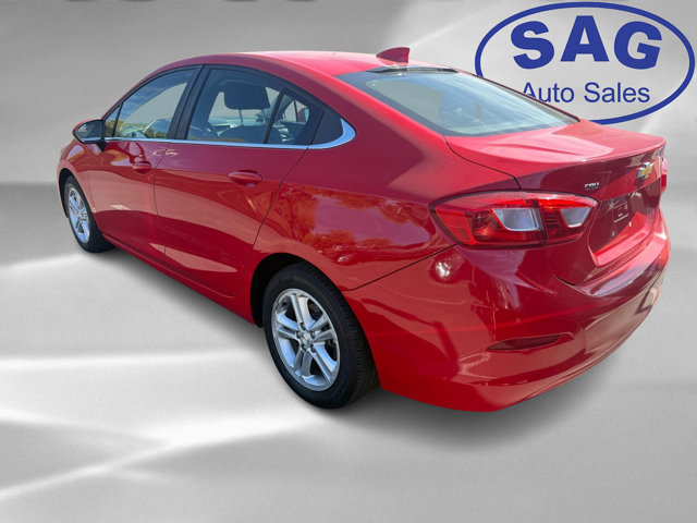 2018 Chevrolet Cruze LT Image 5 of 13