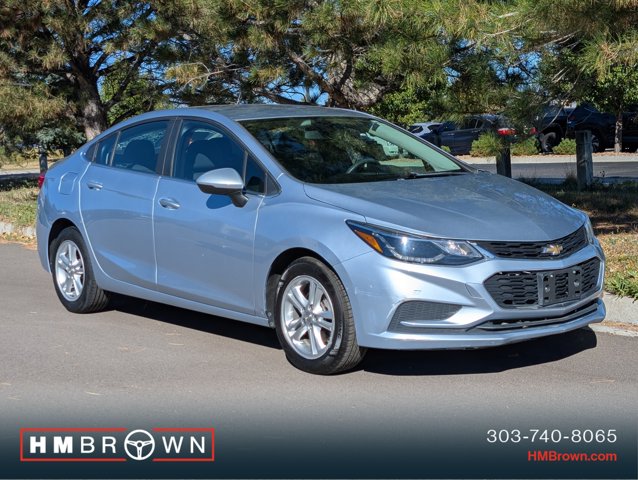 2018 Chevrolet Cruze LT Image 1 of 22