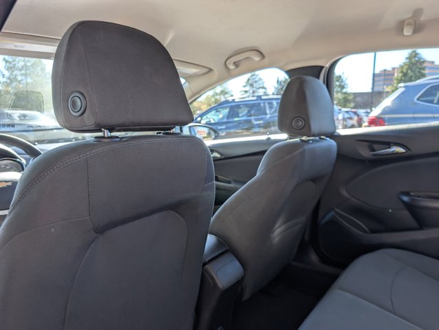 2018 Chevrolet Cruze LT Image 11 of 22