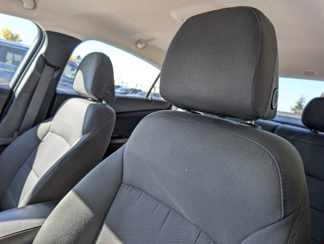 2018 Chevrolet Cruze LT Image 10 of 22