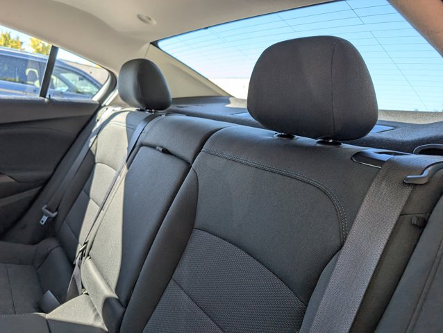 2018 Chevrolet Cruze LT Image 9 of 22