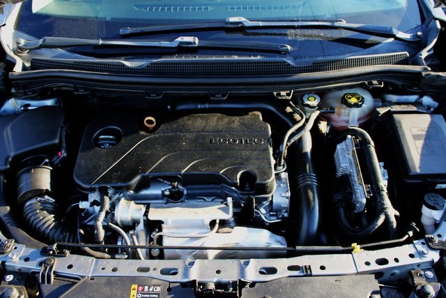 2018 Chevrolet Cruze LT Image 9 of 41